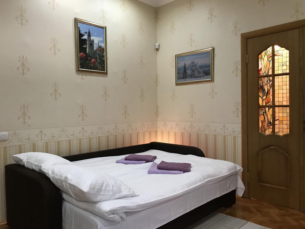 Large Apartment In The City Center มุกาเชเว ภายนอก รูปภาพ