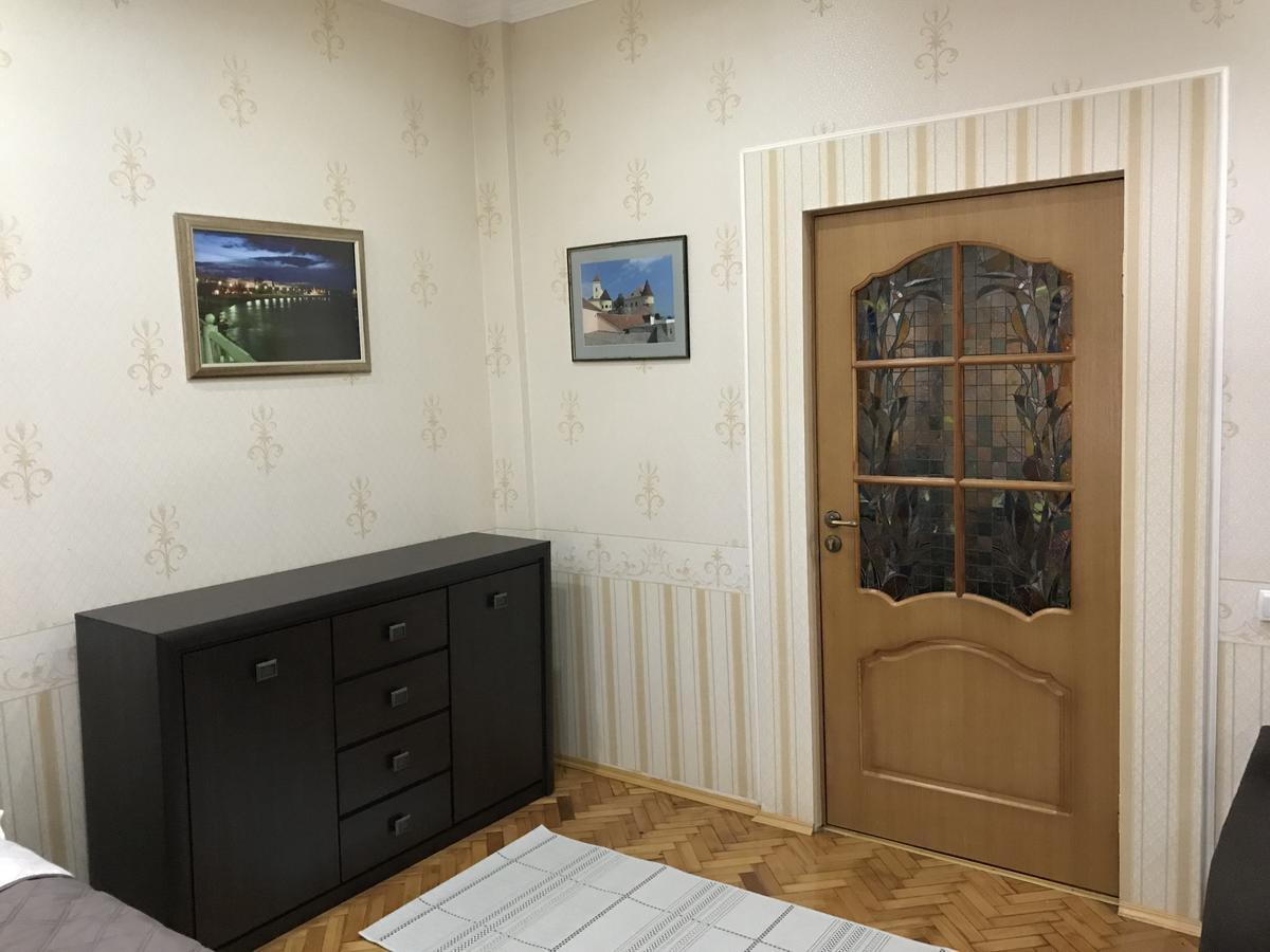 Large Apartment In The City Center มุกาเชเว ภายนอก รูปภาพ